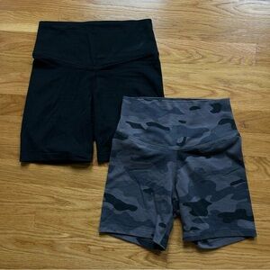 OLD NAVY | Extra High-Rise Bike Short Go-Dry Bundle Camo + Black